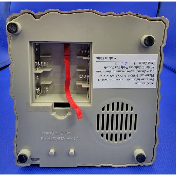 Vintage Mr. Christmas Holiday Cape Hatteras Animated Lighted Sound Lighthouse - Picture 15 of 17